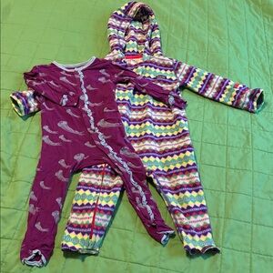 Organic baby clothes bundle